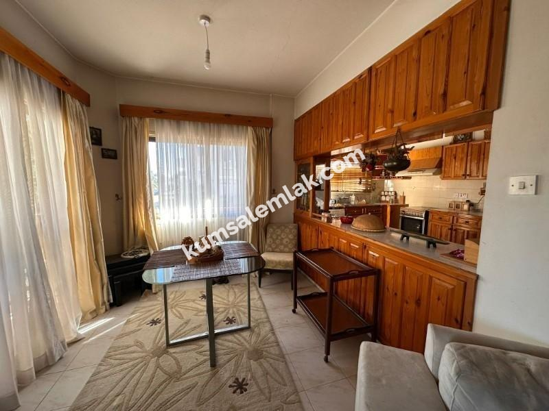 KÖŞKLÜÇİFTLİK'TE TİCARİ İZİNLİ SATILIK DAİRE