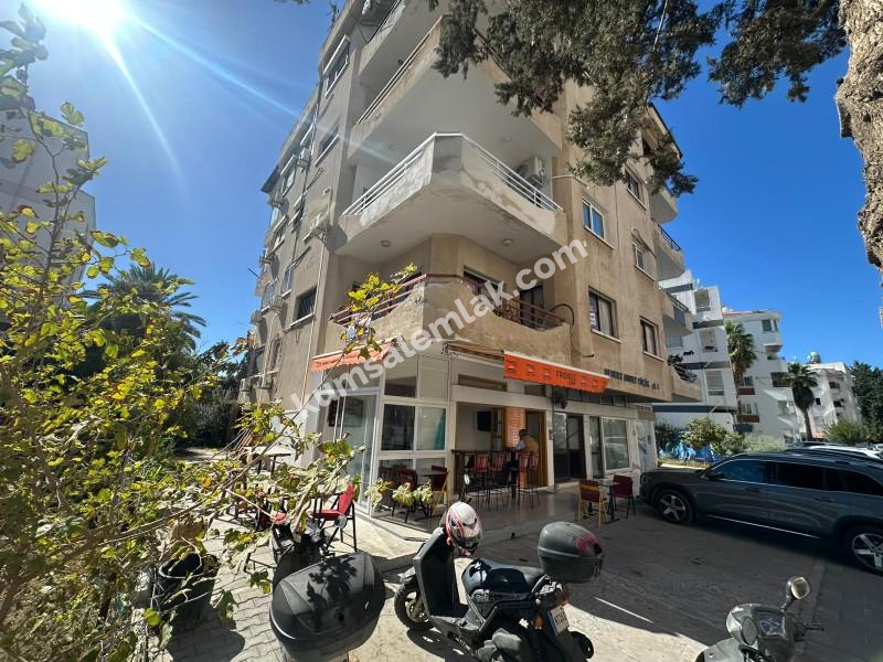 KÖŞKLÜÇİFTLİK'TE TİCARİ İZİNLİ SATILIK DAİRE