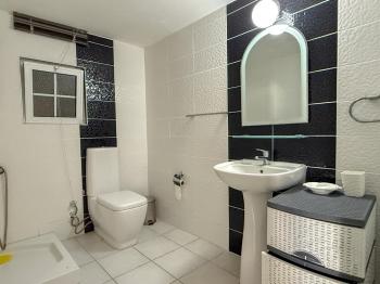 Girne Edremit  Kiralık  2+2 Villa 