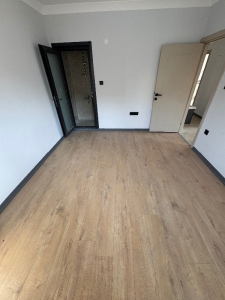 Alibeyköy Merkez’de Asansörlü 1.Kat Sıfır Satılık Daire