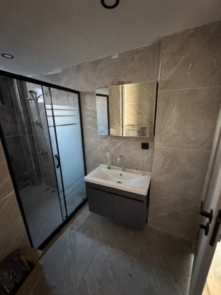 Alibeyköy Merkez’de Asansörlü 1.Kat Sıfır Satılık Daire