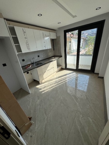 Alibeyköy Merkez’de Asansörlü 1.Kat Sıfır Satılık Daire