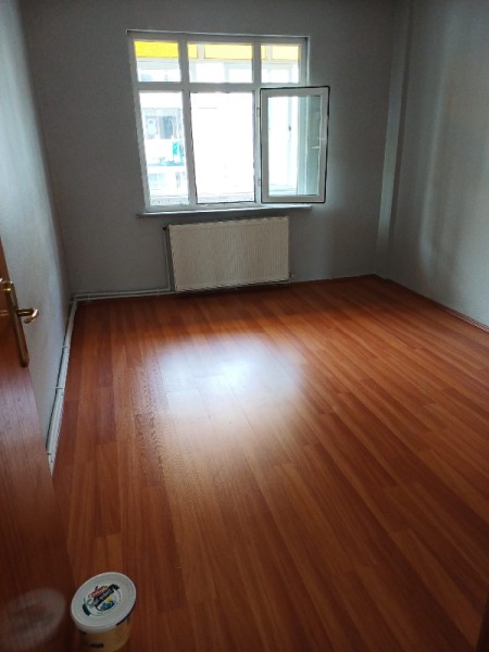 Yeşilpınar'da Metro'ya 5 Dk 90 m2 Balkonlu Kiralık Daire