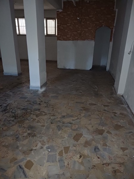 Yeşilpınar'da 100 m2 Tekstile Uygun Giriş Altı Kiralık Dükkan