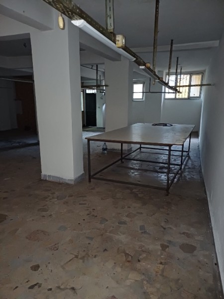 Yeşilpınar'da 100 m2 Tekstile Uygun Giriş Altı Kiralık Dükkan