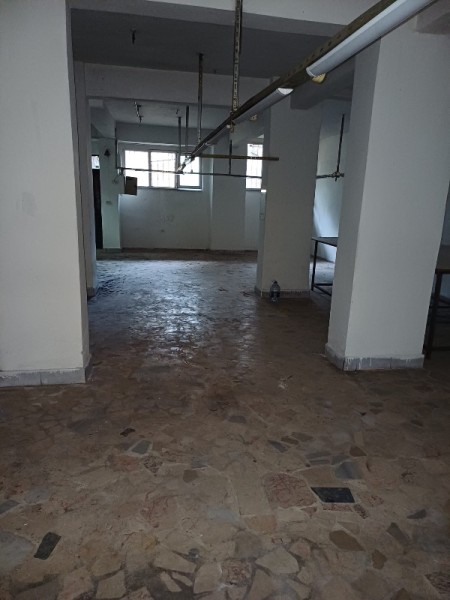 Yeşilpınar'da 100 m2 Tekstile Uygun Giriş Altı Kiralık Dükkan