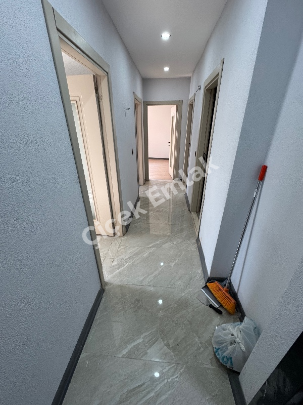 Alibeyköy Çarşı İçi 2+1 Güneş Gören Bahçe Katı Sıfır Satılık Daire