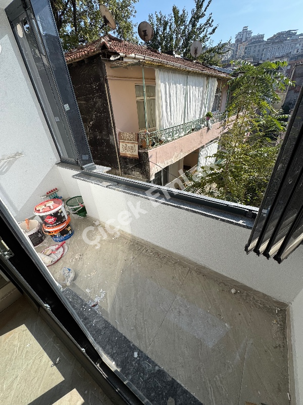 Alibeyköy Merkez’de Asansörlü 1.Kat Sıfır Satılık Daire