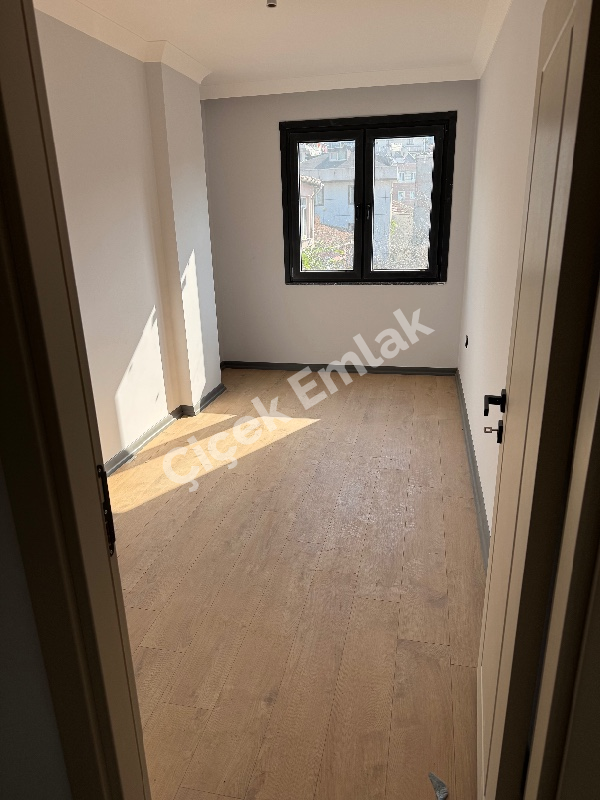 Alibeyköy Merkez’de Asansörlü 1.Kat Sıfır Satılık Daire