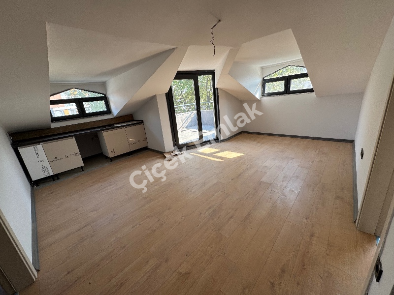 Alibeyköy Merkez’de Asansörlü 4+2 Sıfır Satılık Dubleks