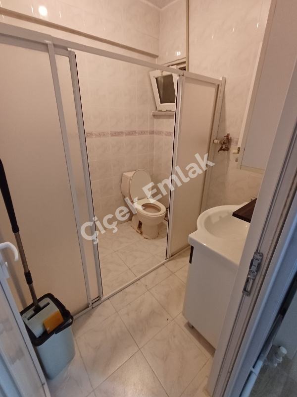 Yeşilpınar'da Metro'ya 5 Dk 90 m2 Balkonlu Kiralık Daire