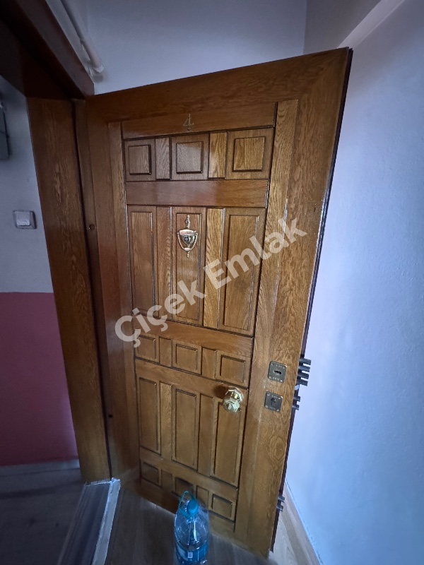 Yeşilpınar'da Metro'ya 5 Dk 90 m2 Balkonlu Kiralık Daire