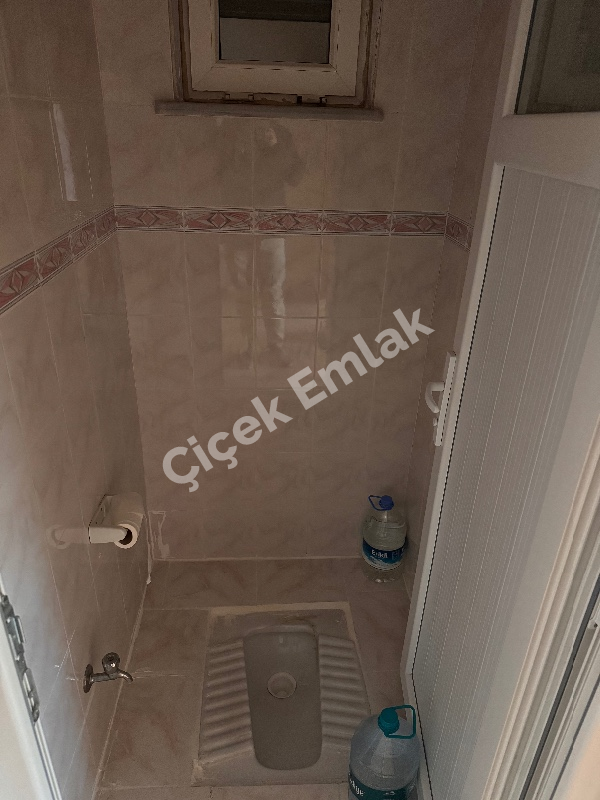 Yeşilpınar'da Metro'ya 5 Dk 90 m2 Balkonlu Kiralık Daire