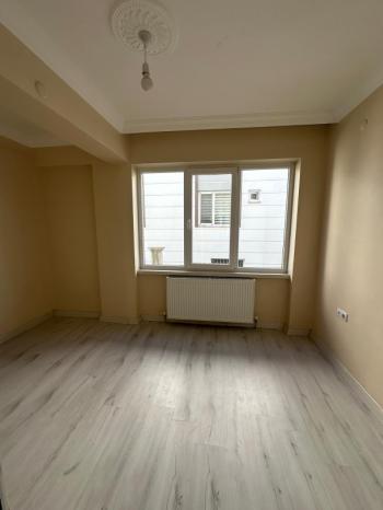 AFYON ÜÇOK EMLAKTAN KANLICA MAH SIFIR AYARINDA 2+1 KİRALIK DAİRE