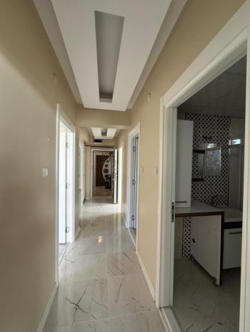 AFYON ÜÇOK EMLAKTAN KANLICA MAH SIFIR AYARINDA 2+1 KİRALIK DAİRE