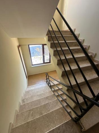 AFYON ÜÇOK EMLAKTAN KANLICA MAH KİRALIK ARAKAT 2+1 TEMİZ BAKIMLI DAİRE