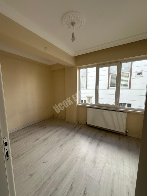 AFYON ÜÇOK EMLAKTAN KANLICA MAH SIFIR AYARINDA 2+1 KİRALIK DAİRE