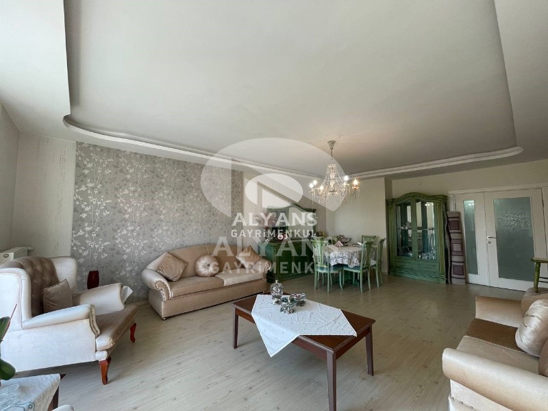 ALYANS'TAN HARİKA KONUMUYLA ELİT SİTE İÇERİSİNDE FERAH 4+1