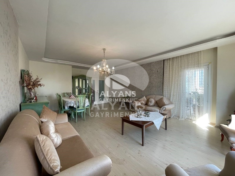 ALYANS'TAN HARİKA KONUMUYLA ELİT SİTE İÇERİSİNDE FERAH 4+1