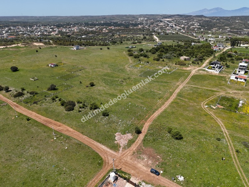 DİDİM DE  SATILIK İMARLI ARSA 340M2 ZÜMRÜTTEPENİN YANIBAŞINDA 