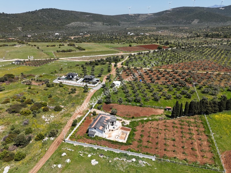 DİDİM DE  SATILIK İMARLI ARSA 340M2 ZÜMRÜTTEPENİN YANIBAŞINDA 