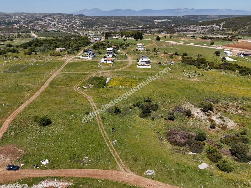 DİDİM DE  SATILIK İMARLI ARSA 340M2 ZÜMRÜTTEPENİN YANIBAŞINDA 