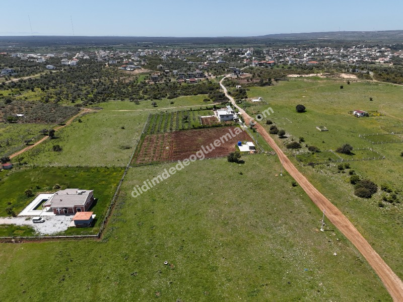 DİDİM DE  SATILIK İMARLI ARSA 340M2 ZÜMRÜTTEPENİN YANIBAŞINDA 