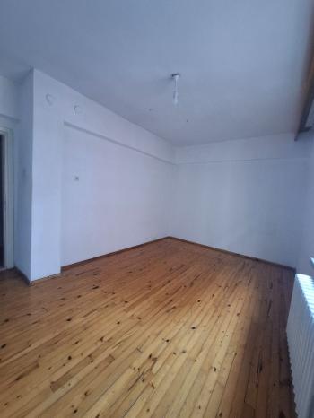 GÜVENAY -  ÇORUM GÜLABİBEY RÜSTEM EREN PARKI KARŞISI  3+1 KİRALIK DAİRE