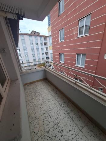 GÜVENAY -  ÇORUM GÜLABİBEY RÜSTEM EREN PARKI KARŞISI  3+1 KİRALIK DAİRE