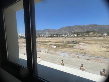 GİRNE BOĞAZ'DA TÜRK MALI 3+1 İKİZ MÜSTAKİL EV 