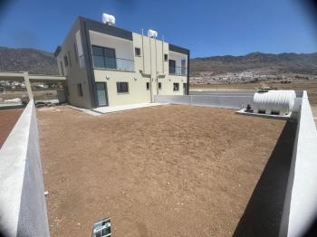 GİRNE BOĞAZ'DA TÜRK MALI 3+1 İKİZ MÜSTAKİL EV 