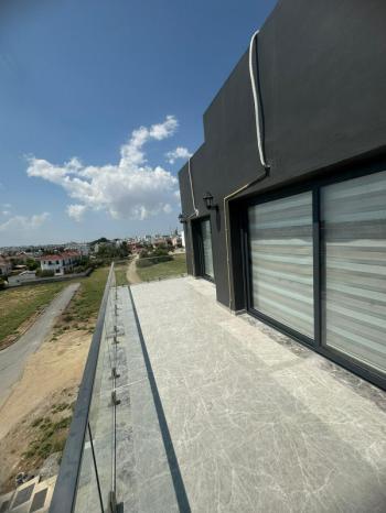 KÜÇÜK  KAYMAKLI'DA 2+1 FUL EŞYALI PENTHOUSE DAİRE 