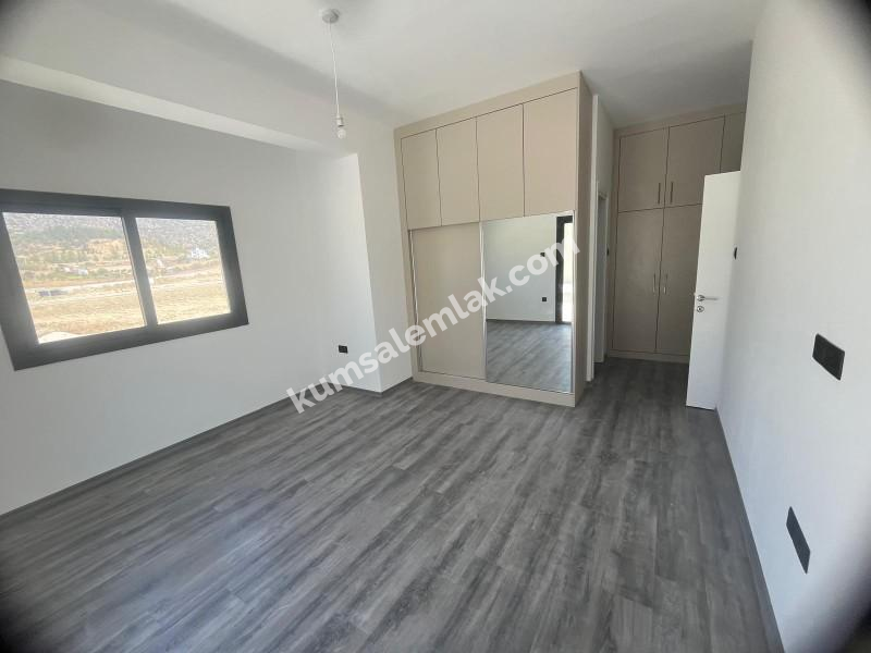 GİRNE BOĞAZ'DA TÜRK MALI 3+1 İKİZ MÜSTAKİL EV 