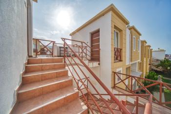 Girne Çatalköyde Kiralık Site İçinde 2+1 Eşyalı Daire