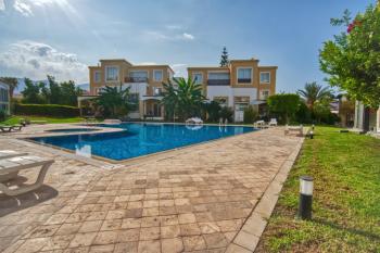 Girne Çatalköyde Kiralık Site İçinde 2+1 Eşyalı Daire