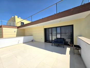 KKTC Girne Merkezde Geniş Teraslı Ödeme Planlı Satılık 2+1 Penthouse