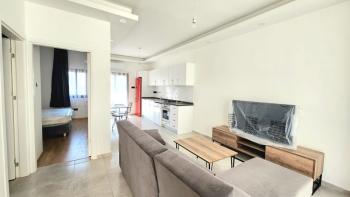 Kıbrıs Girne Karaoğlanoğlu'nda Site İçerisinde Denize 100 Metre Satılık 1+1 Daire