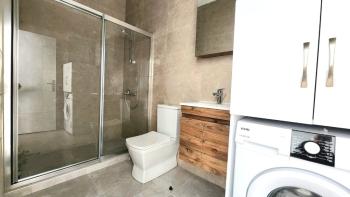 Kıbrıs Girne Karaoğlanoğlu'nda Site İçerisinde Denize 100 Metre Satılık 1+1 Daire