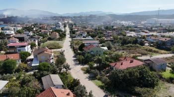 BURSA GEMLİK HİSAR TAPULU, PLAJA SADECE 80 METRE, 2 KAT VİLLA İMARLI SATILIK 505 M2 ARSA