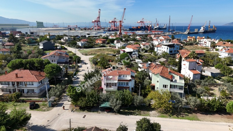 BURSA GEMLİK HİSAR TAPULU, PLAJA SADECE 80 METRE, 2 KAT VİLLA İMARLI SATILIK 505 M2 ARSA