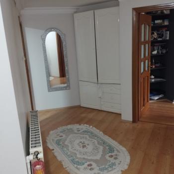 ÇARŞI MERKEZİNE VE ÇARDAKLI ÇEŞME DURAĞINA YAKIN 3+1 KİRALIK DAİRE 