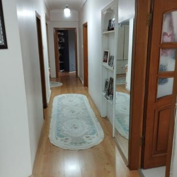 ÇARŞI MERKEZİNE VE ÇARDAKLI ÇEŞME DURAĞINA YAKIN 3+1 KİRALIK DAİRE 