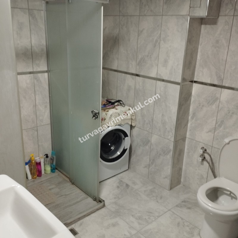 ÇARŞI MERKEZİNE VE ÇARDAKLI ÇEŞME DURAĞINA YAKIN 3+1 KİRALIK DAİRE 