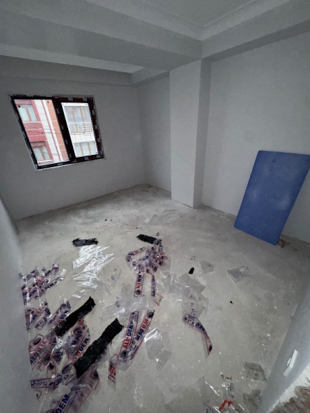 Akşemsettin'de Metro'ya Yakın 2+1 Arakat Sıfır Satılık Daire