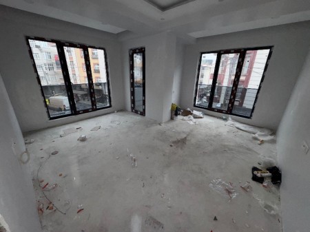 Akşemsettin'de Metro'ya Yakın 2+1 Arakat Sıfır Satılık Daire