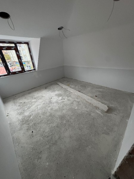 Akşemsettin Metro'ya 5 Dk 3+1 Teraslı Sıfır Satılık Daire