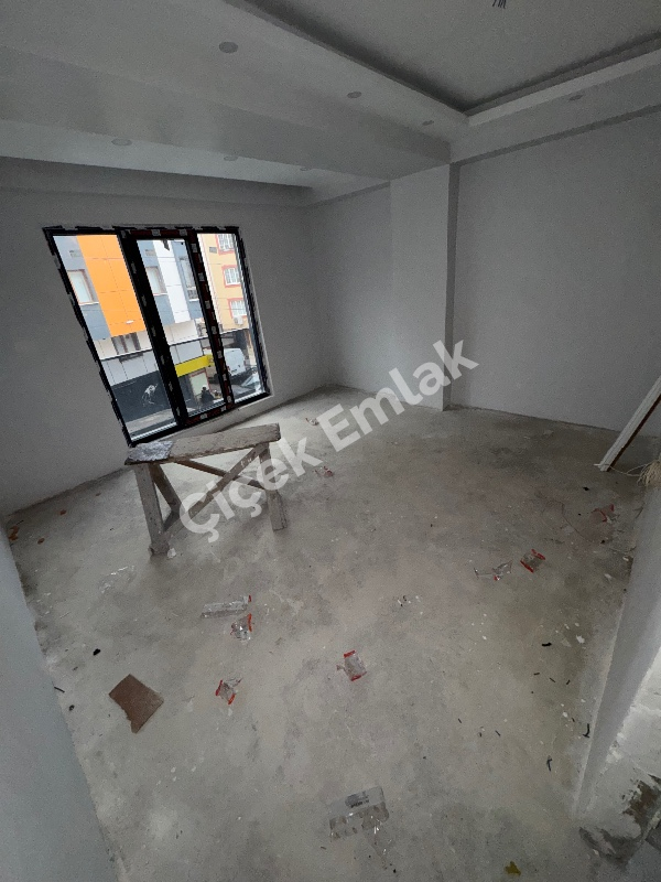 Akşemsettin'de 1+1 Arakat Sıfır Satılık Daire