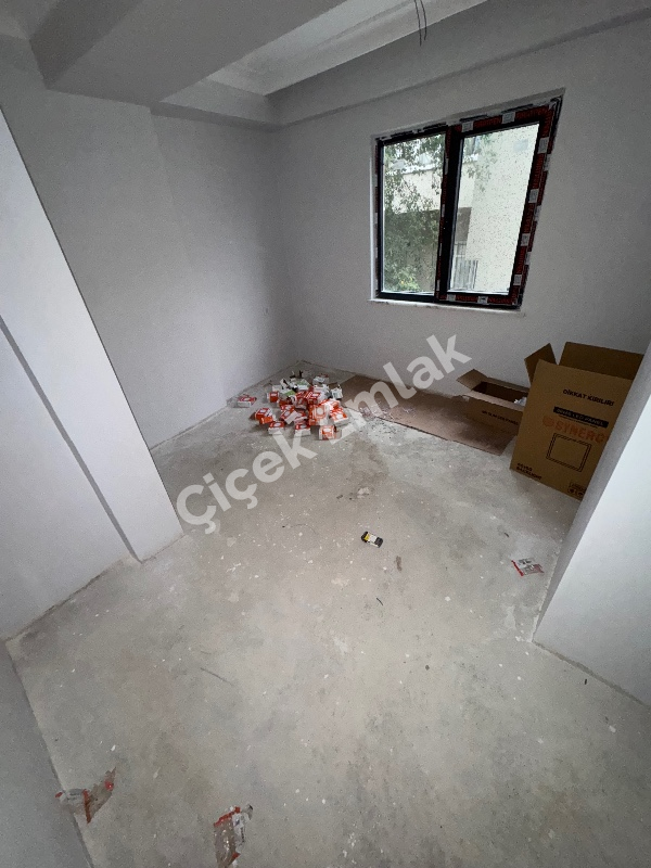 Akşemsettin'de 1+1 Arakat Sıfır Satılık Daire