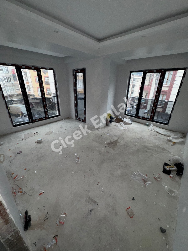 Akşemsettin'de Metro'ya Yakın 2+1 Arakat Sıfır Satılık Daire