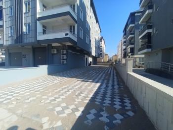 Güvenay - Çorum Ulukavak Mahallesi Fen Edebiyat fakültesi Yanı Sıfır 3+1 Kiralık Daire 